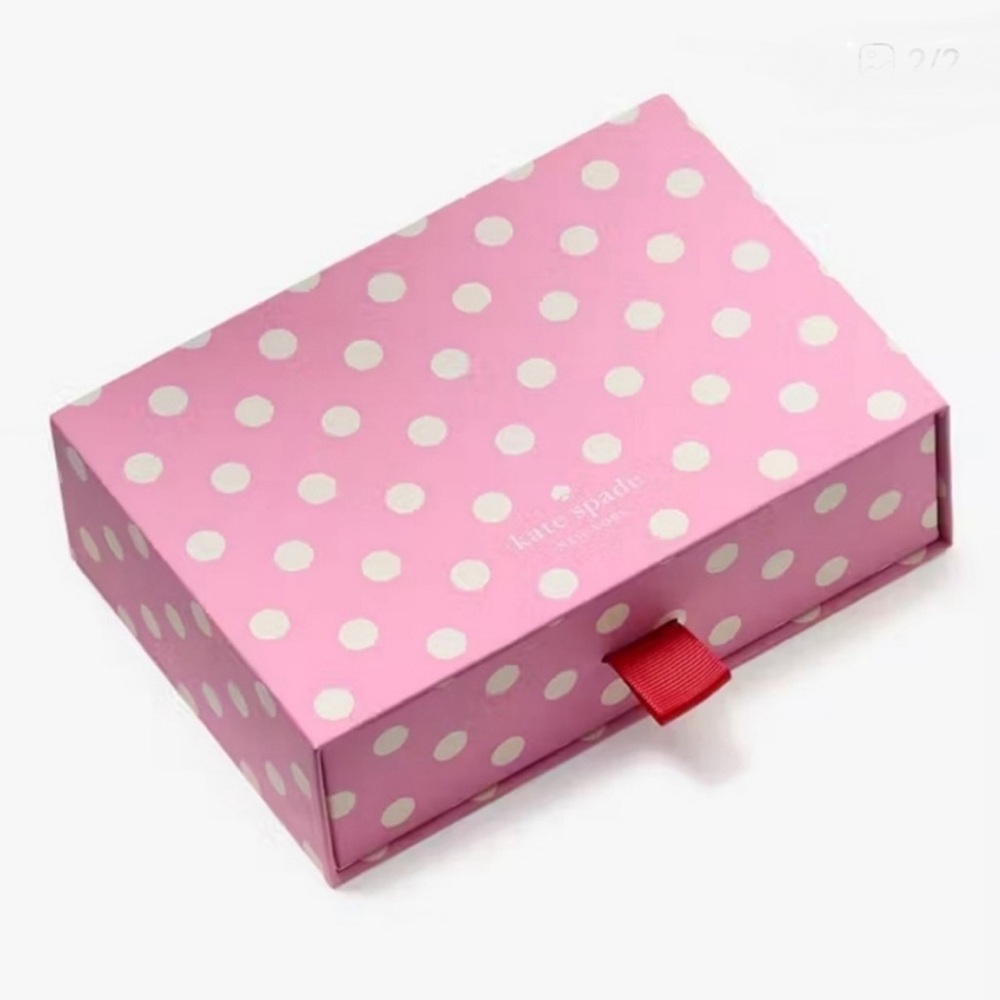 Kate Spade pink and white polka dot blank card in box - Picture 2 of 2